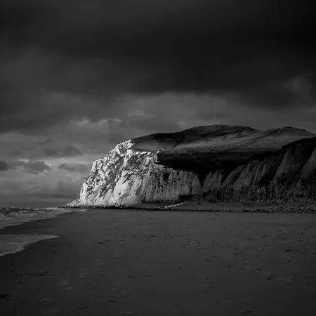 Appt 2 Ch, Quartier Port De Calais, A Pied Calais