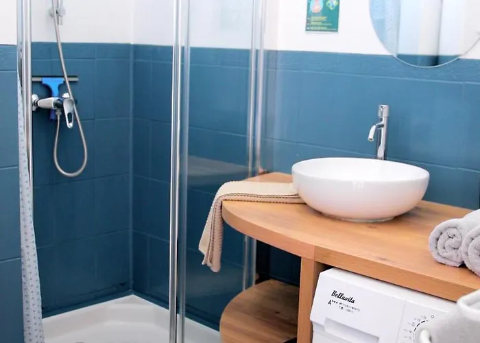 Appt 2 Ch, Quartier Port De Calais, à Pied